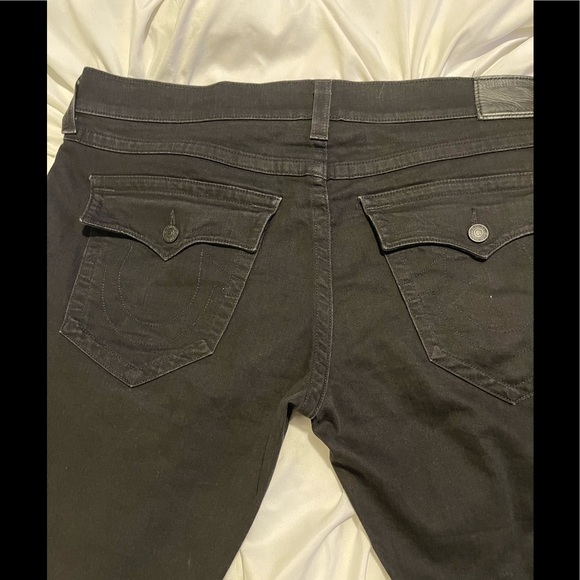 🆕listing…True Religion Jean Shorts - Picture 3 of 7